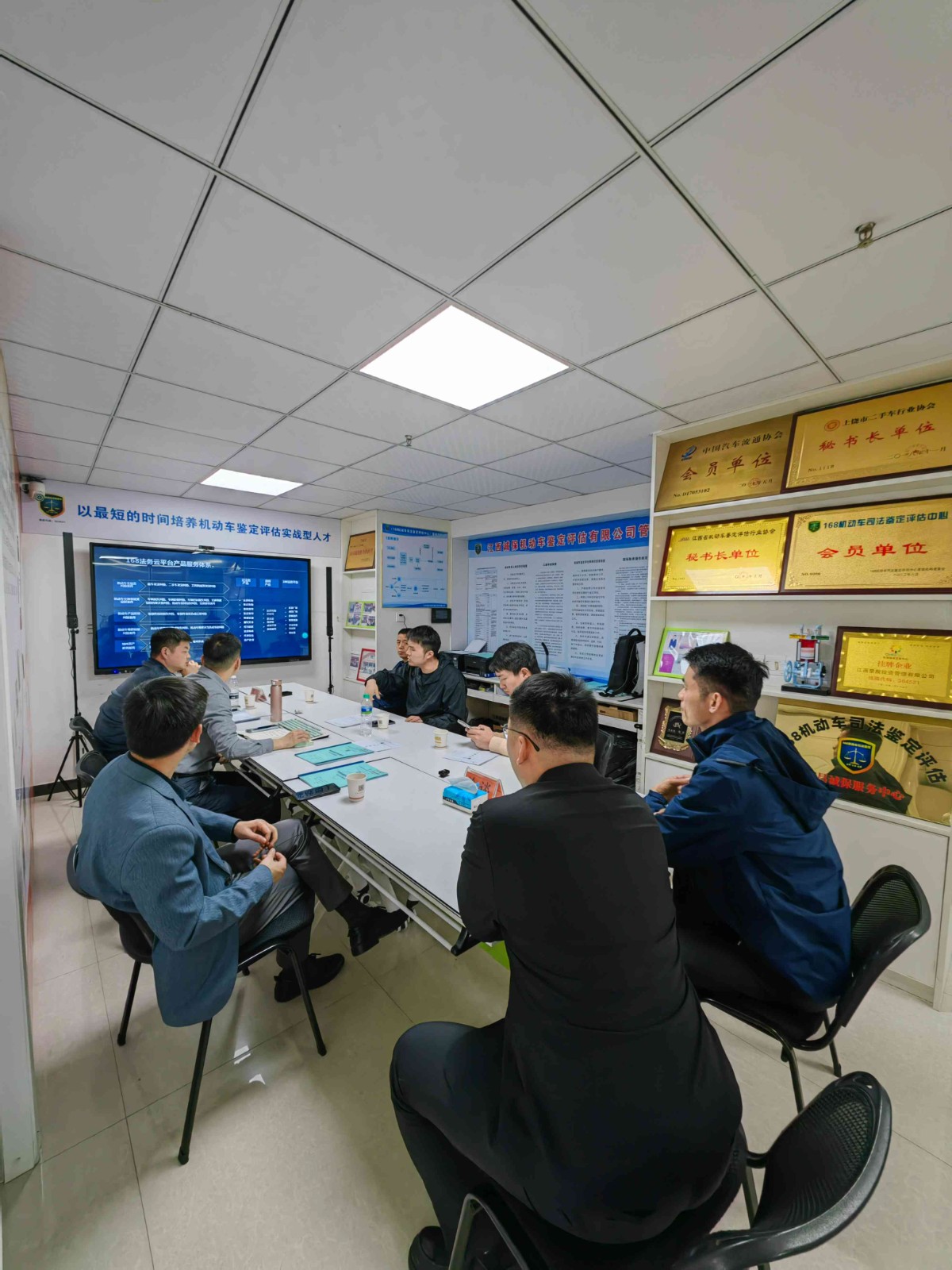 1744544698348548.jpg 8.jpg